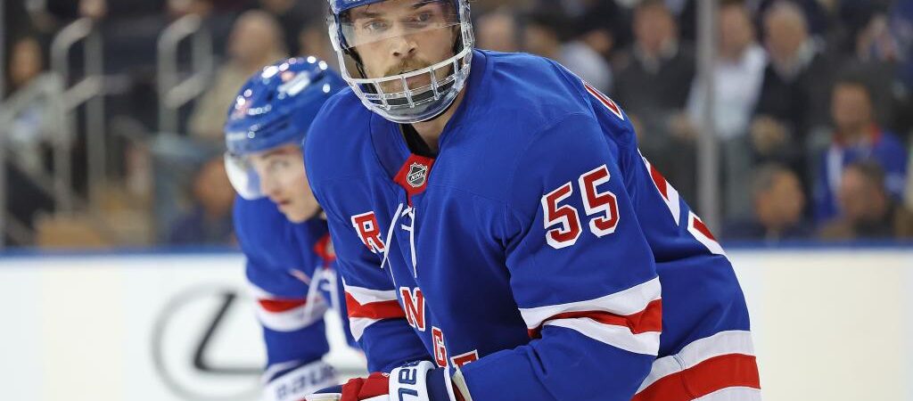 Rangers’ Ryan Lindgren sheds face shield after preseason surgery