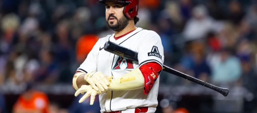 Mariners acquiring Eugenio Suarez from Diamondbacks in trade