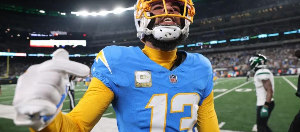 Keenan Allen visiting with Chargers as rumors of possible reunion swirl